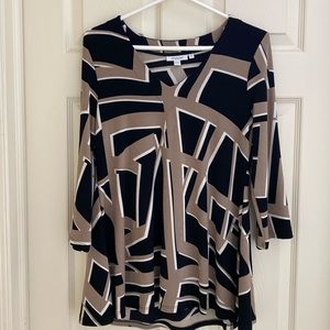 Chico’s Travelers Geometric Print V-Neck Tunic, Size 0